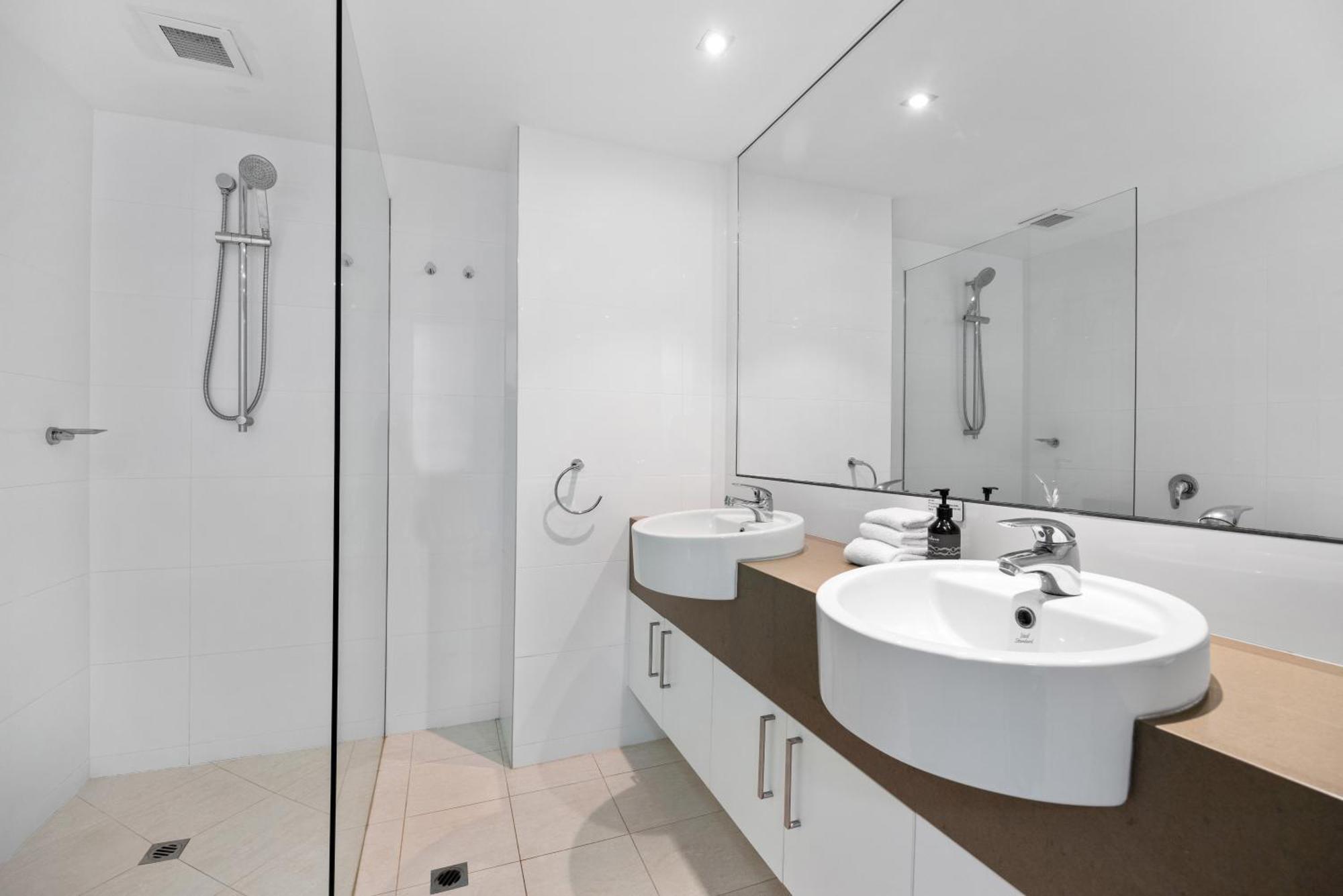 Fairshore 12: Absolute Beachfront, Direct Beach & Pool Access Noosa Heads Kültér fotó