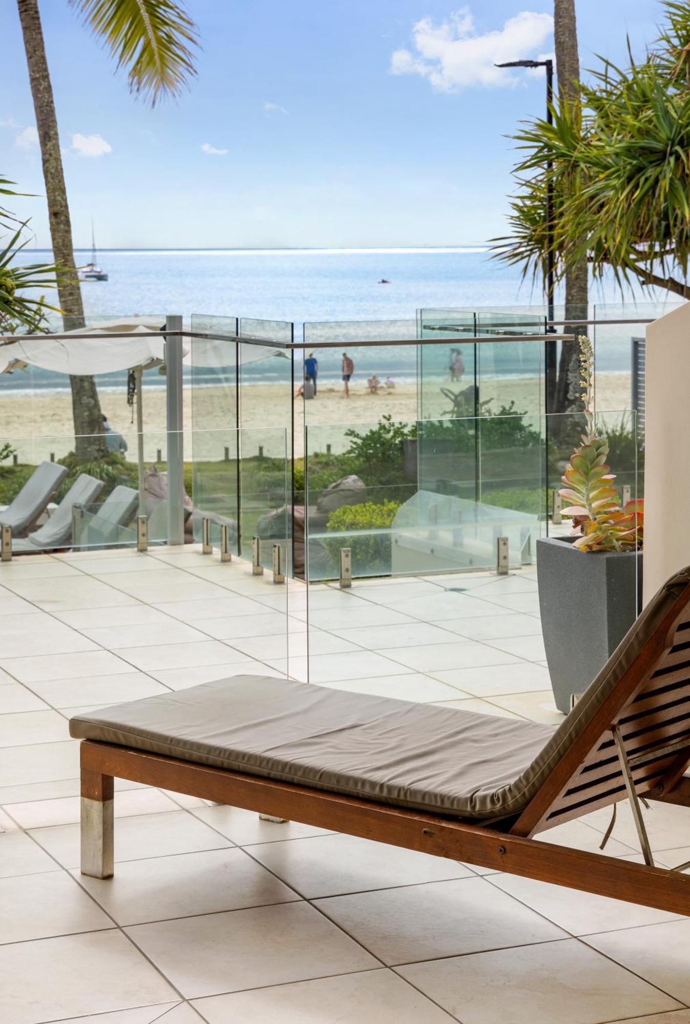 Fairshore 12: Absolute Beachfront, Direct Beach & Pool Access Noosa Heads Kültér fotó
