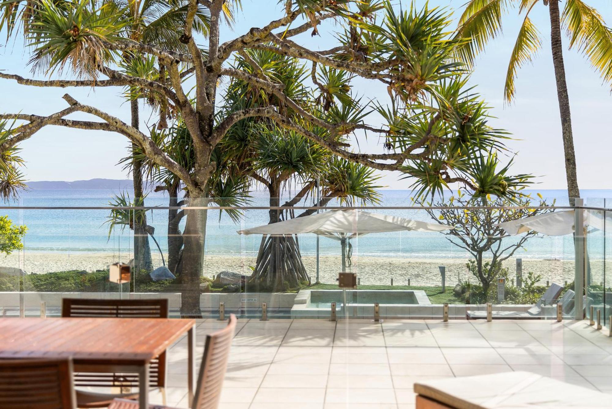 Fairshore 12: Absolute Beachfront, Direct Beach & Pool Access Noosa Heads Kültér fotó
